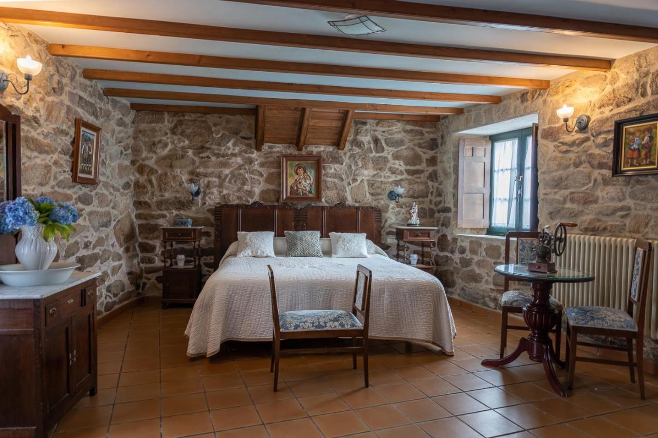 Os Miguelinos Guest House Catoira Bagian luar foto