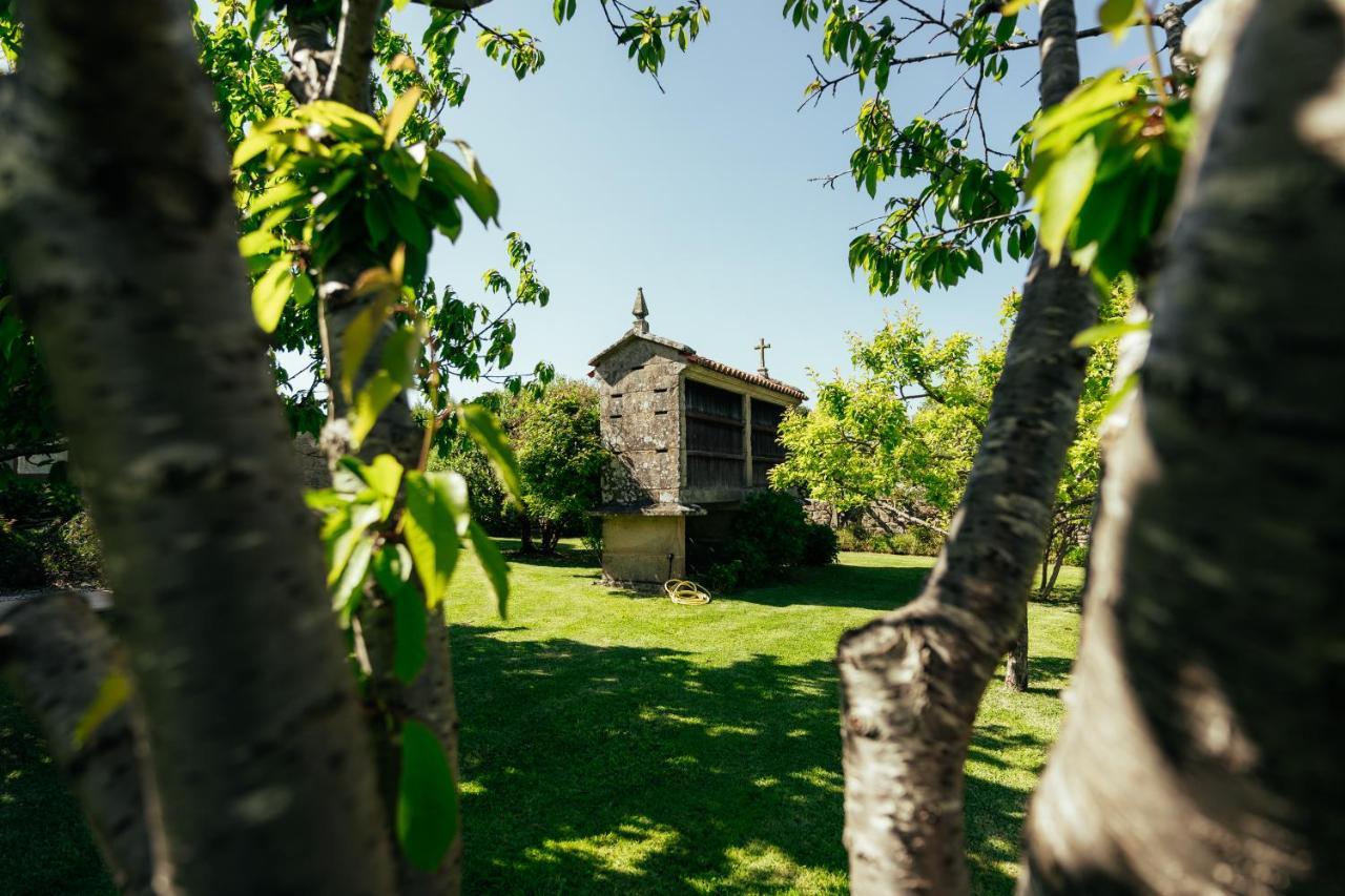 Os Miguelinos Guest House Catoira Bagian luar foto