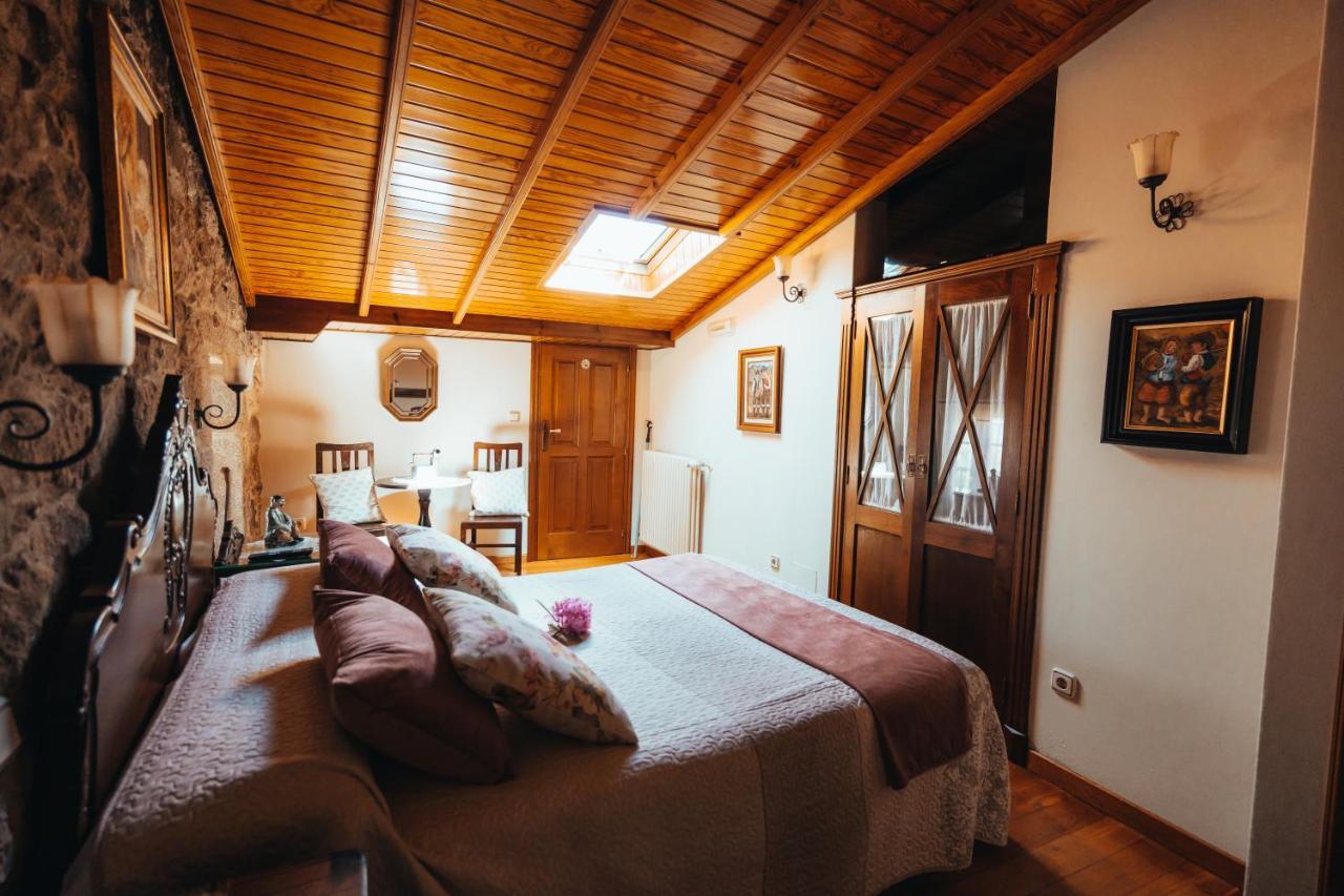 Os Miguelinos Guest House Catoira Bagian luar foto