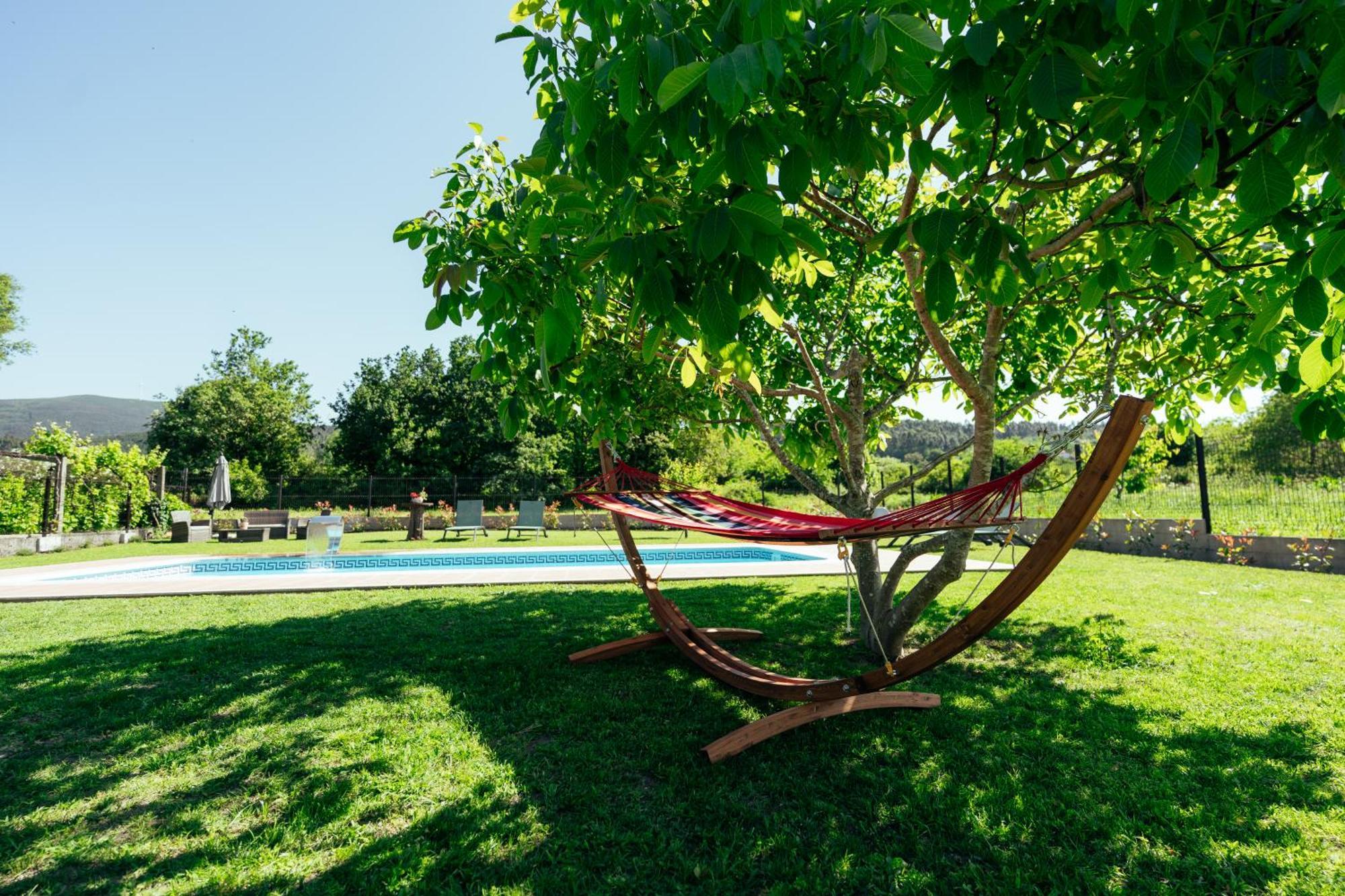 Os Miguelinos Guest House Catoira Bagian luar foto