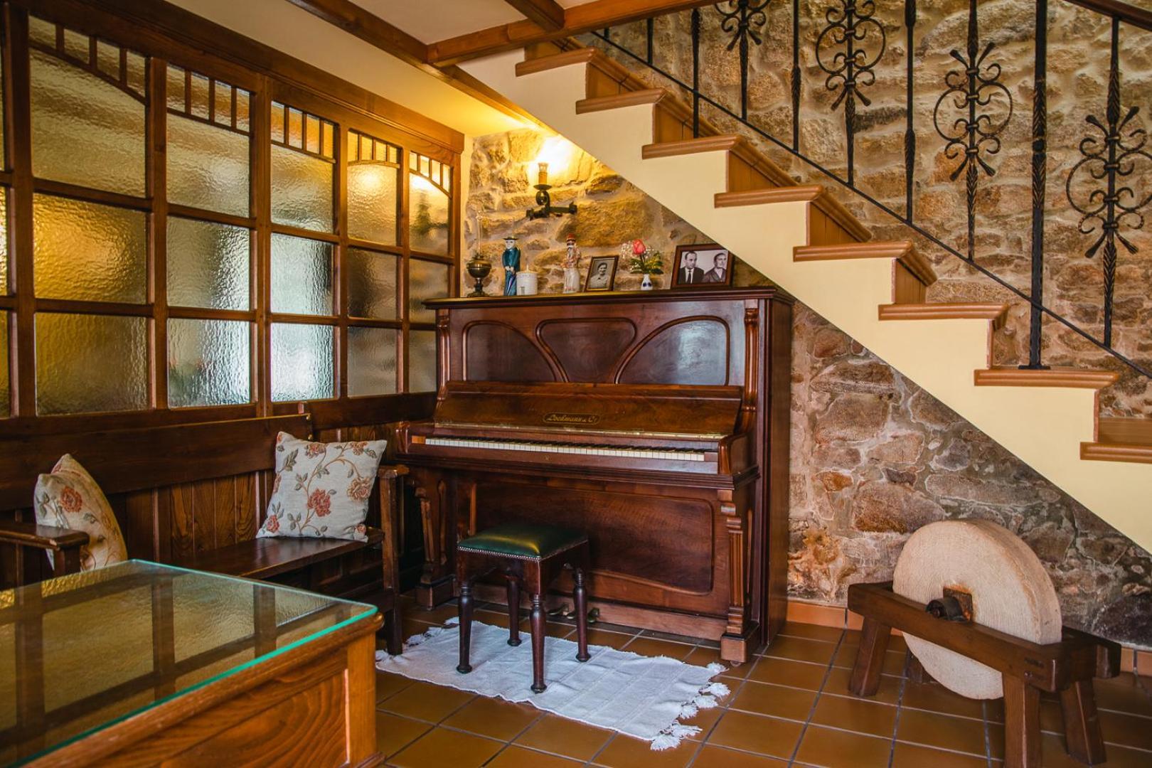 Os Miguelinos Guest House Catoira Bagian luar foto